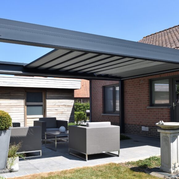 Pergola toile rétractable Linconyl de journée